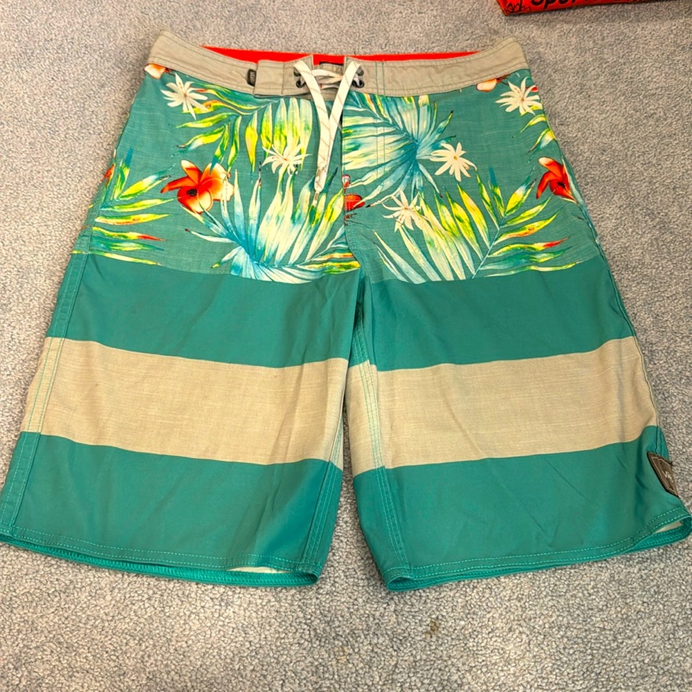 Van’s Era Board shorts